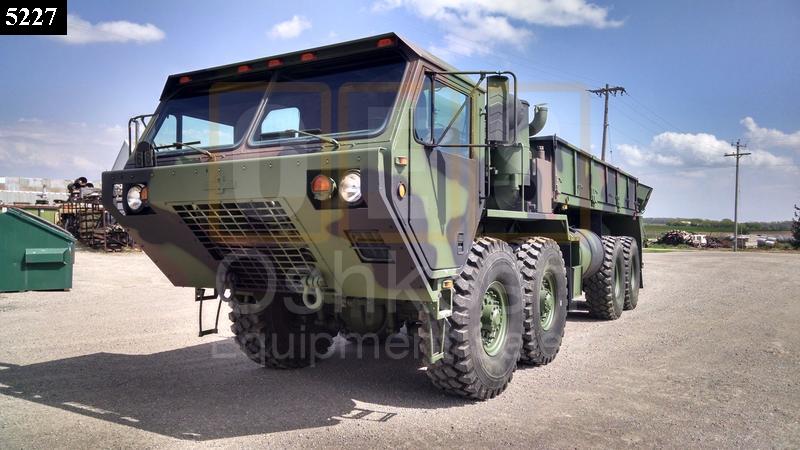 M985 With Winch Oshkosh Corp HEMTT (C-200-104) - Oshkosh Equipment