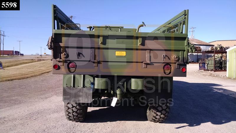 M923 6x6 Military 5 Ton Cargo Truck (C-200-109) - Oshkosh Equipment