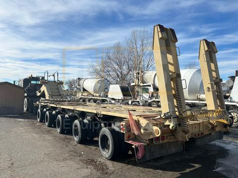 M1000 Heavy Equipment Transport Semi-Trailer